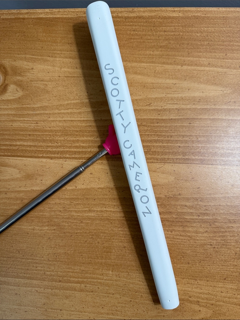 Scotty Cameron White and Silver Pistolero Putter Grip